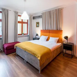 Tcz Mokra Hotel apartamentowy Poznań