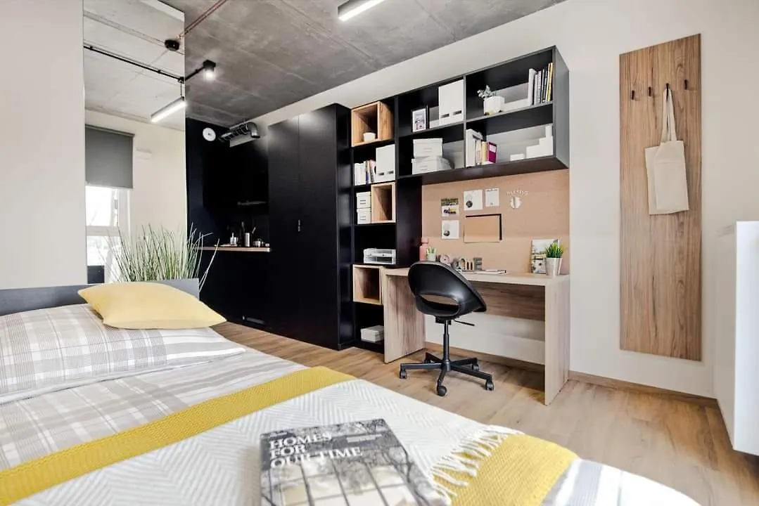 Shed Living Krakow Aparthotel