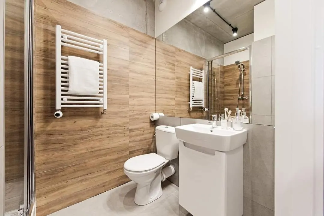 Shed Living Krakow Aparthotel